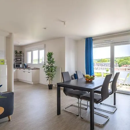 Du Blanchet Tres Agreable Apartamento Louviers