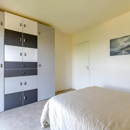 Du Blanchet Tres Agreable *